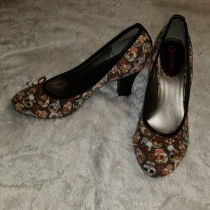 skull print heels